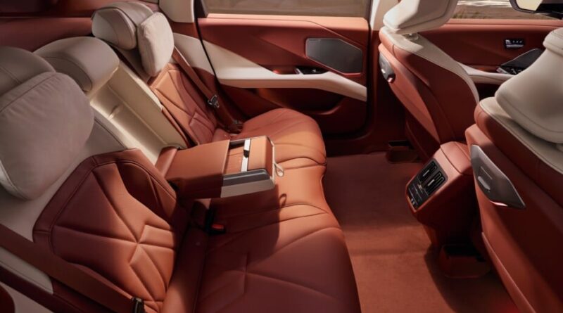1 030 km en BMW iX3 sans charger : l'exploit du SUV électrique en Chine