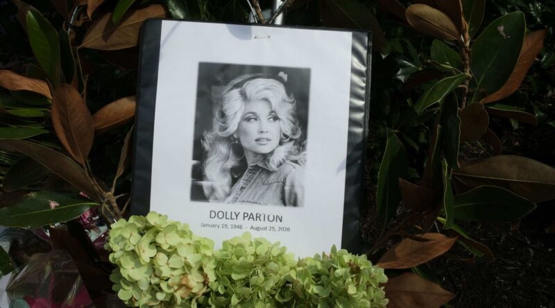 « A Rock en Seine, les fans rendent hommage à Dolly Parton »
