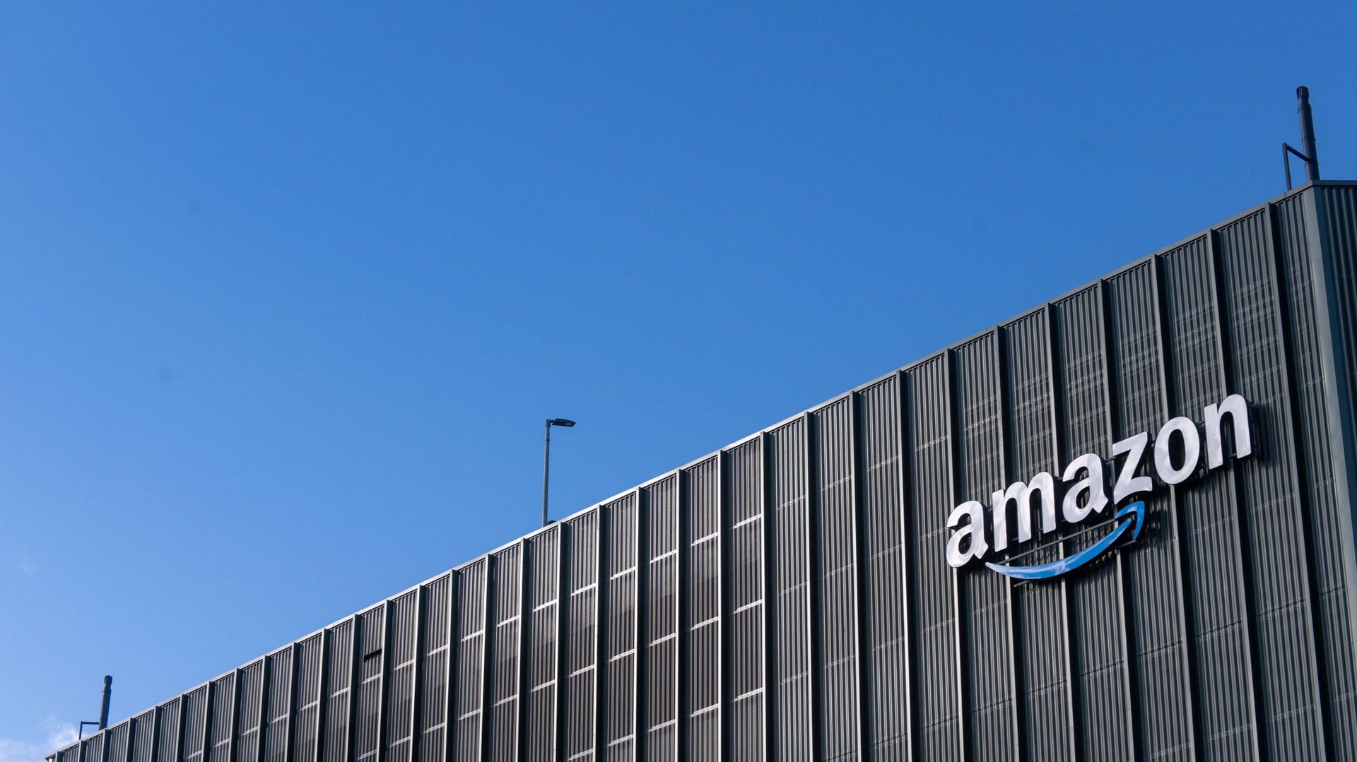Amazon construit une immense centrale à gaz au Texas pour ses centres de données.
