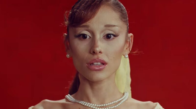 Ariana Grande : « Une grosse responsabilité à avancer des hypothèses » sur le poids des femmes