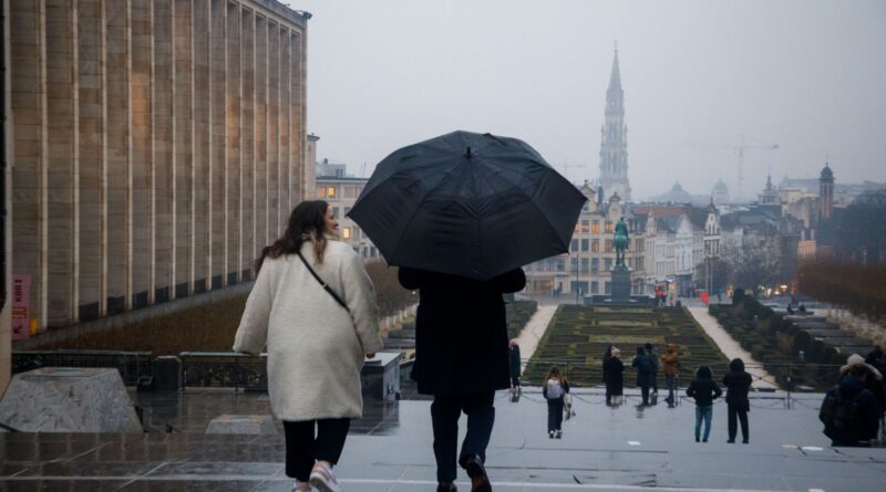 Avertissement jaune : activation du 1722 pour fortes pluies et risques d'inondation