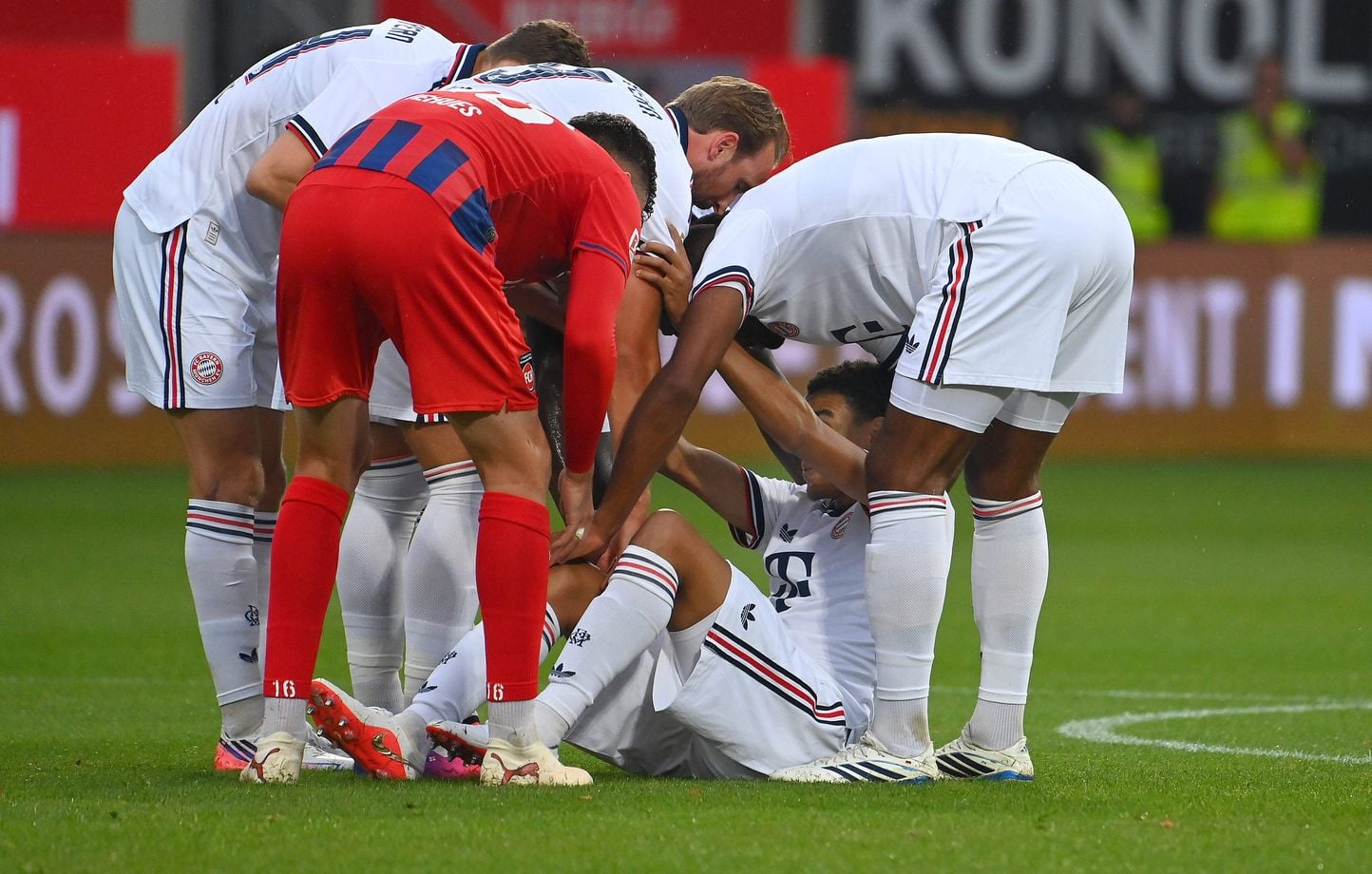 Bayern : Musiala souffre d’un « dysfonctionnement neurologique » après un deuxième malaise en trois jours