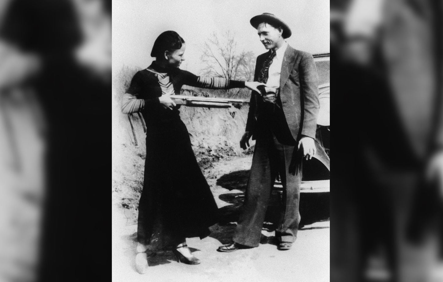 « Bonnie et Clyde : défi romantique face à l'Amérique »