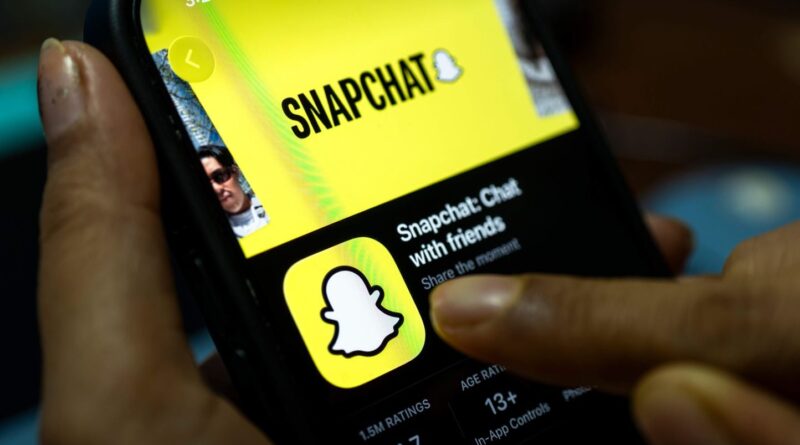 Bretagne : Un adolescent de 13 ans identifie un pédocriminel sur Snapchat