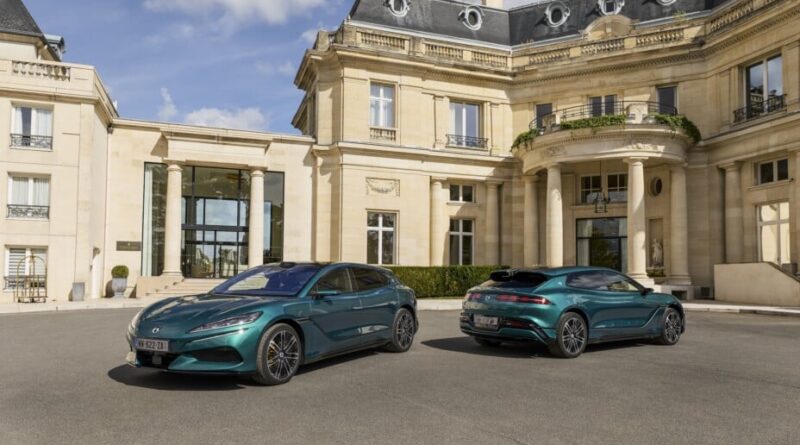 BYD dévoile son plan pour conquérir l'Europe avec un ex-designer d'Audi à Milan.