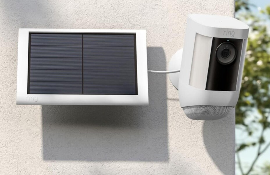 Caméra premium nocturne couleur à moitié prix avec panneau solaire inclus