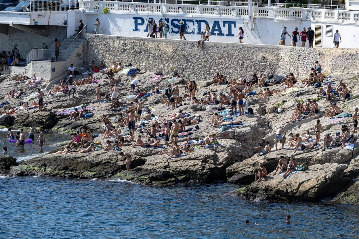 Canicule en Europe : plus de 35 °C attendus pour 90 millions en France, Espagne, Italie ce mercredi