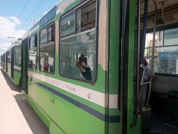 Cité Ettadhamen : un métro ciblé par des jets de pierres