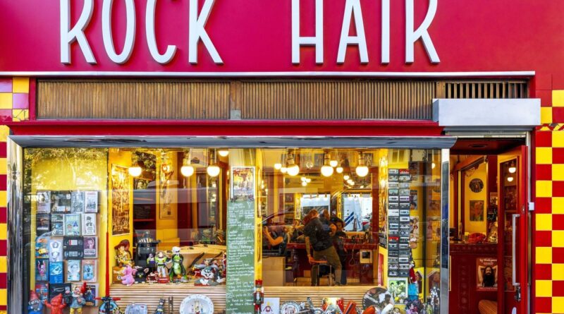 Coiffeurs : Une carte de France classe toutes les enseignes avec humour