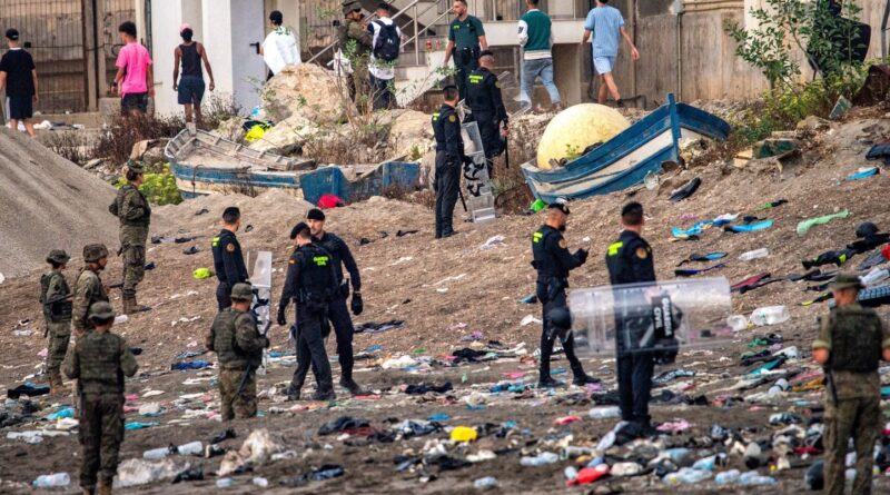 Crise à Ceuta : 22 pays de l'UE réclament une visioconférence d'urgence, Madrid évoque une situation « quasiment » normale.