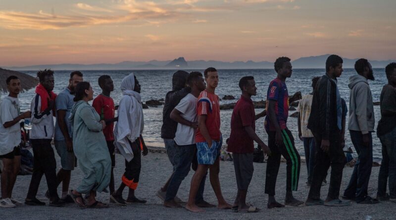 Crise à Ceuta : 70.000 des 72.000 migrants illégaux renvoyés au Maroc, Madrid