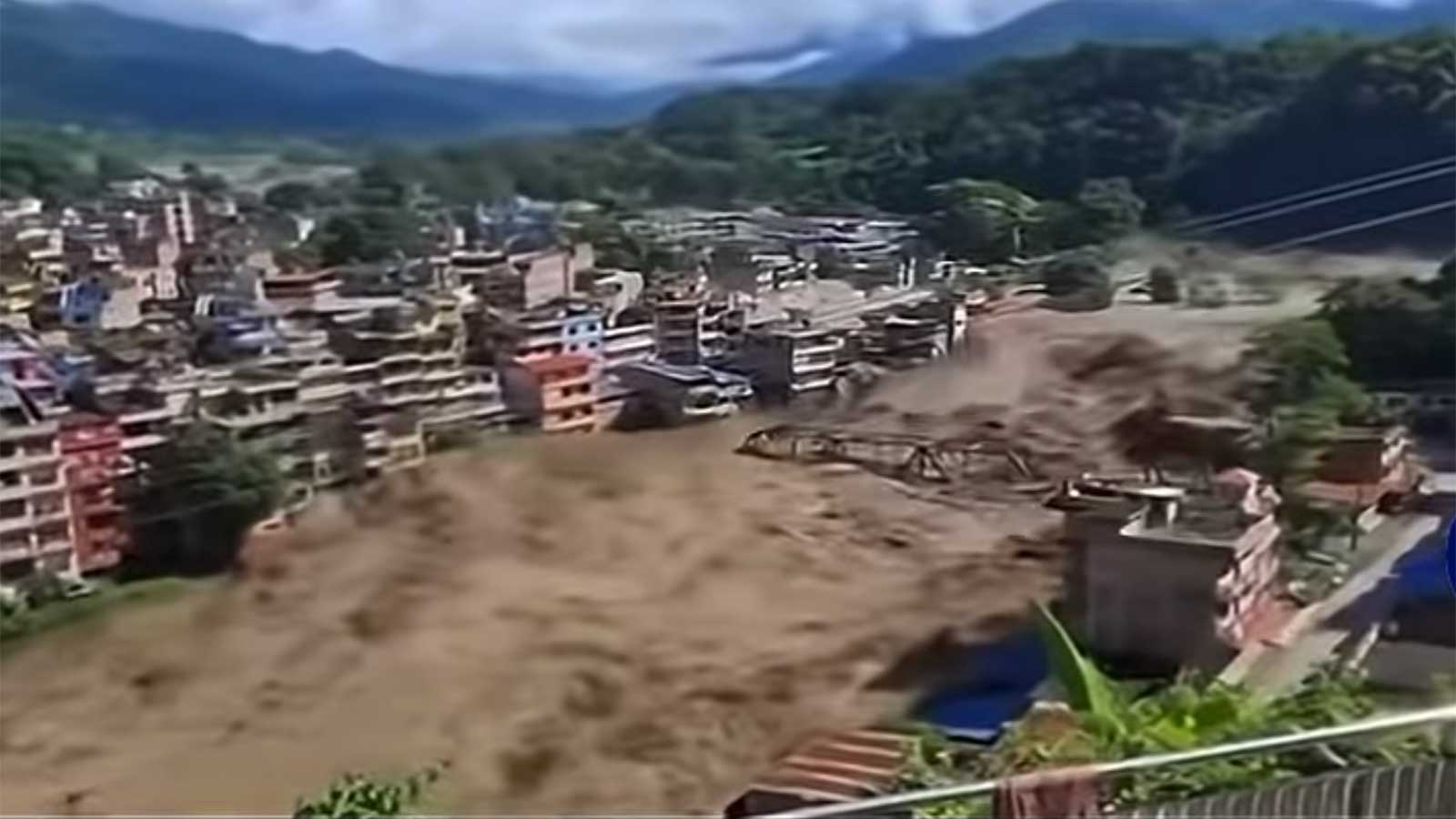 Crue de boue au Népal : 270 morts confirmés