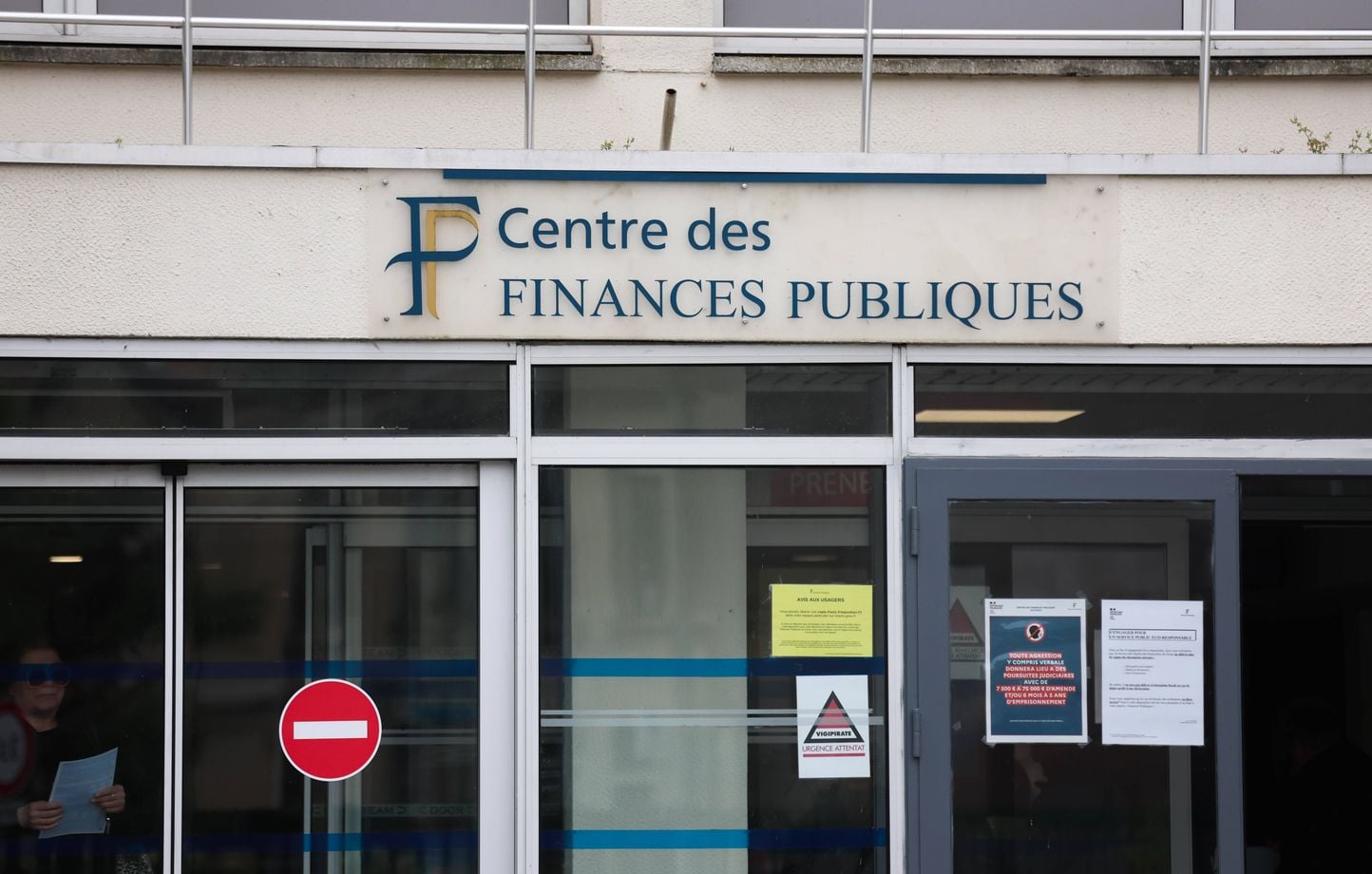 Cyberattaque du fisc : Informations sur ZeroBytes, le duo revendiquant le vol de données.