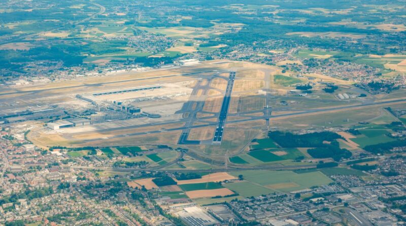 Des familles du Brabant flamand attaquent en justice une route aérienne de Brussels Airport