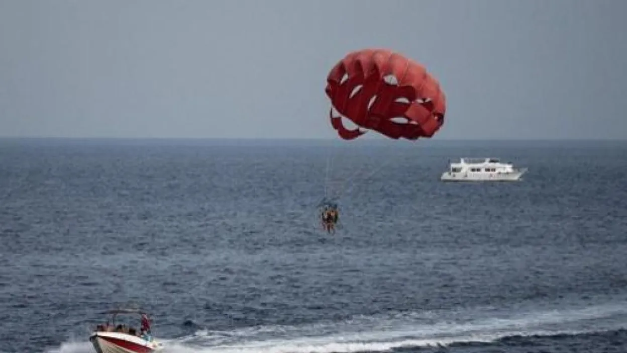 Deux Belges gravement blessés dans un accident de parachute à Saint-Cyr-sur-Mer.