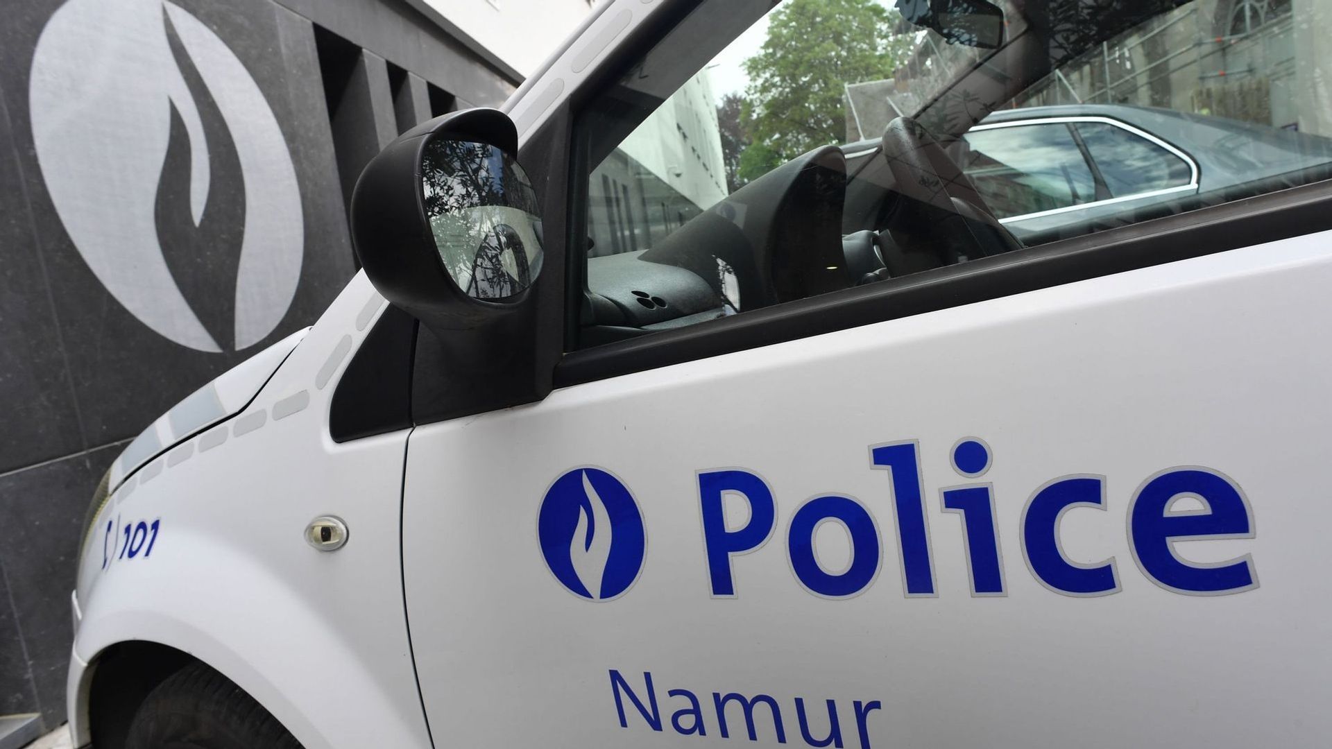 Deux personnes poursuivies par la police se noient dans leur voiture à Namur