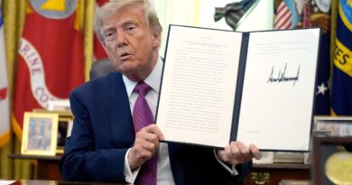 Donald Trump renomme le lac Ontario « lac d’Amérique », le Canada furieux