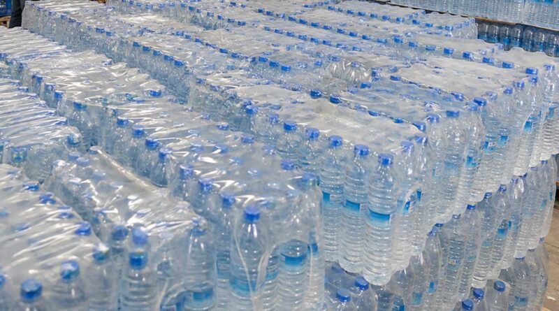 Eaux minérales : 550 infractions et 470 000 litres saisis en août