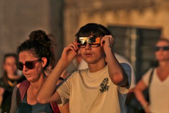 Eclipse solaire du 12 août : « Certains se sont fait peur »… Urgences ophtalmologiques déjà sollicitées ?