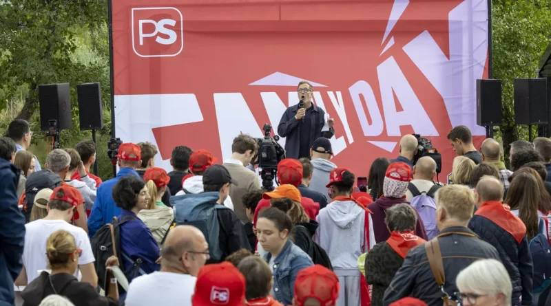 Ecolo demande un "plan de sécurité climatique", le PS présente ses pistes budgétaires.