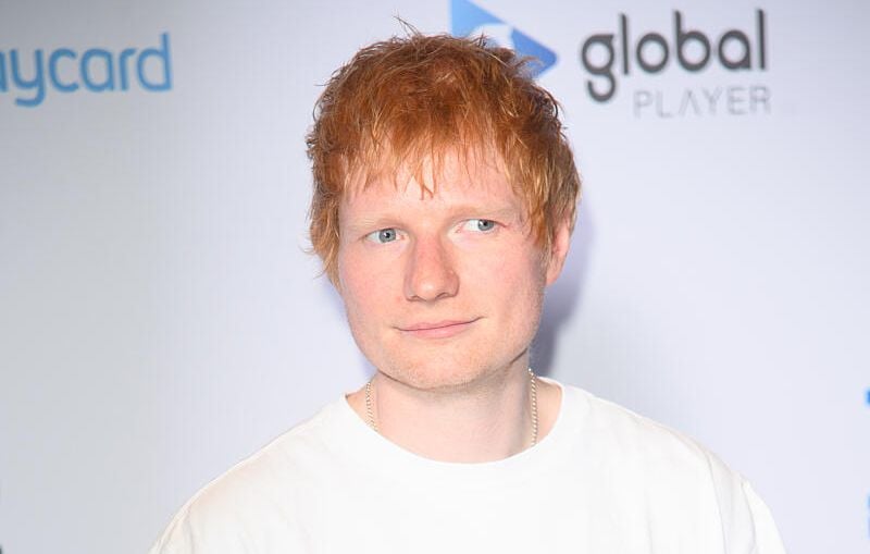 Ed Sheeran poursuivi par la justice britannique pour une voiture de collection non assurée
