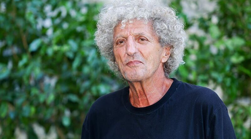 Élie Chouraqui soutient les plaignantes tout en restant ami avec Patrick Bruel.