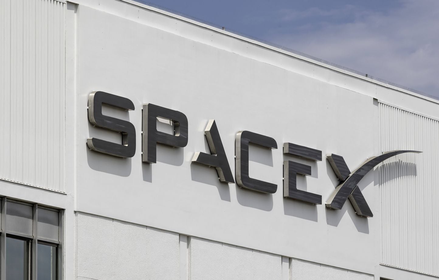 Elon Musk projette une base spatiale géante SpaceX en Louisiane, États-Unis.