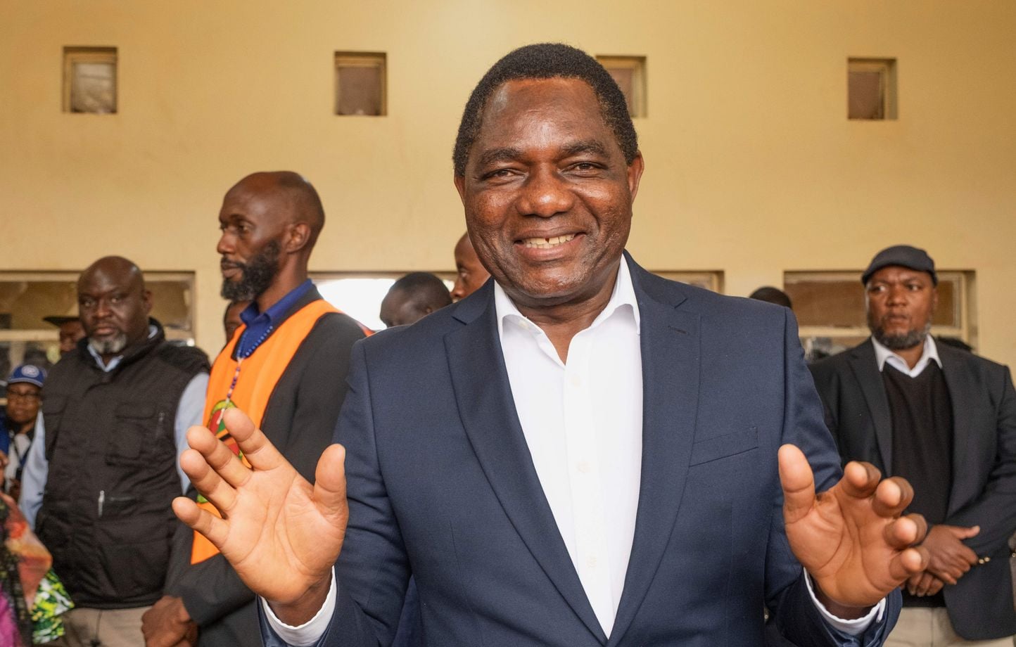 En Zambie, Hichilema réélu dans une tension politique sans précédent