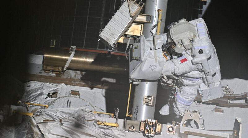 Espace : Sophie Adenot effectuera une nouvelle sortie spatiale la semaine prochaine.
