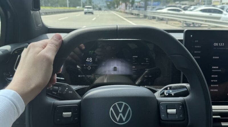 Essai de la Volkswagen ID. Unyx 07 en Chine : Xpeng omet des détails.