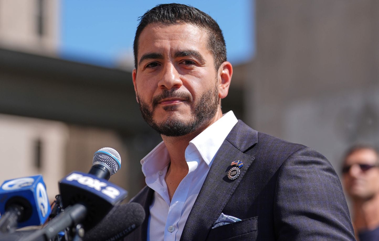 Etats-Unis : Abdul El-Sayed, médecin progressiste, remporte la victoire au Michigan.