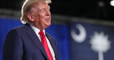 Etats-Unis : La Cour suprême accorde provisoirement à Trump le vote par correspondance