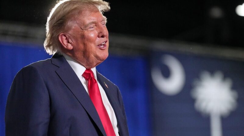 Etats-Unis : La Cour suprême accorde provisoirement à Trump le vote par correspondance