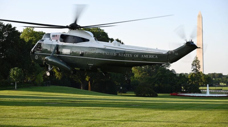 Etats-Unis : L'hélicoptère Marine One de Donald Trump frôle un avion à Washington