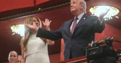 Etats-Unis : Trump menace de démolir le Kennedy Center sans son nom