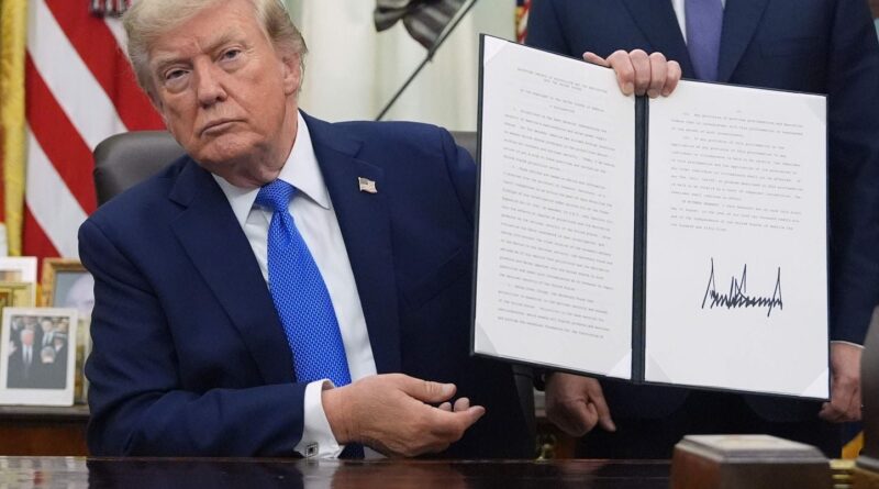 Etats-Unis : Trump renforce le contrôle des réseaux sociaux des demandeurs de visas.