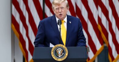 Etats-Unis : Trump renforce sa politique migratoire, des milliers de visas menacés