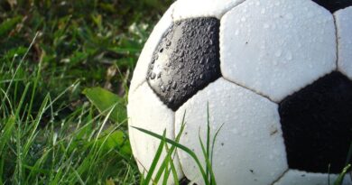 Etats-Unis : Un jeune footballeur roue de coups un adversaire en plein match