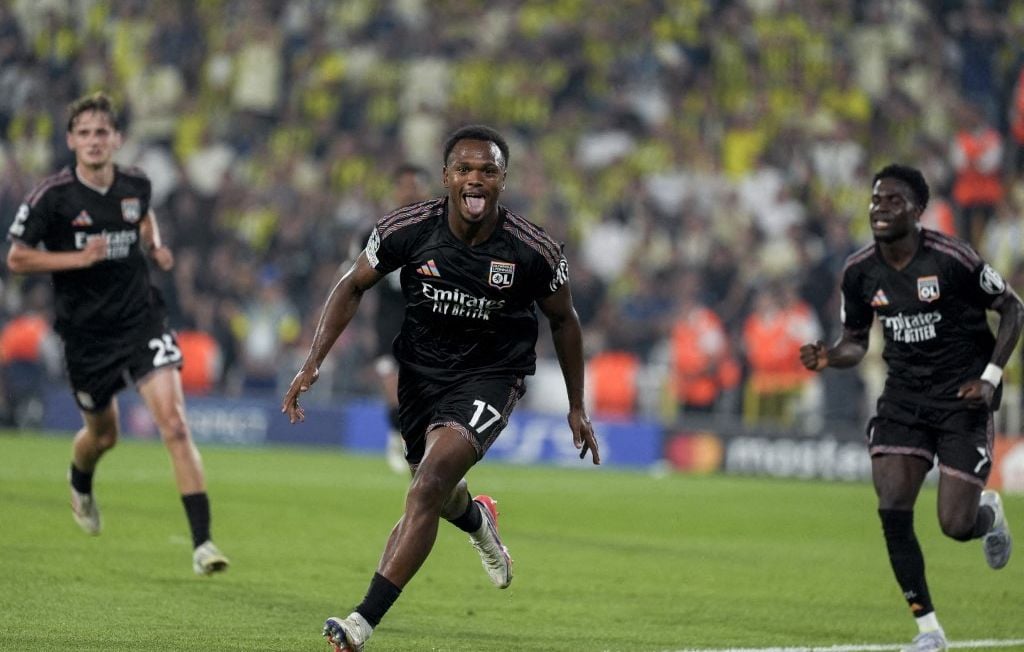 Fenerbahçe-OL : Lyon, confiant, défie une équipe à millions pour la C1