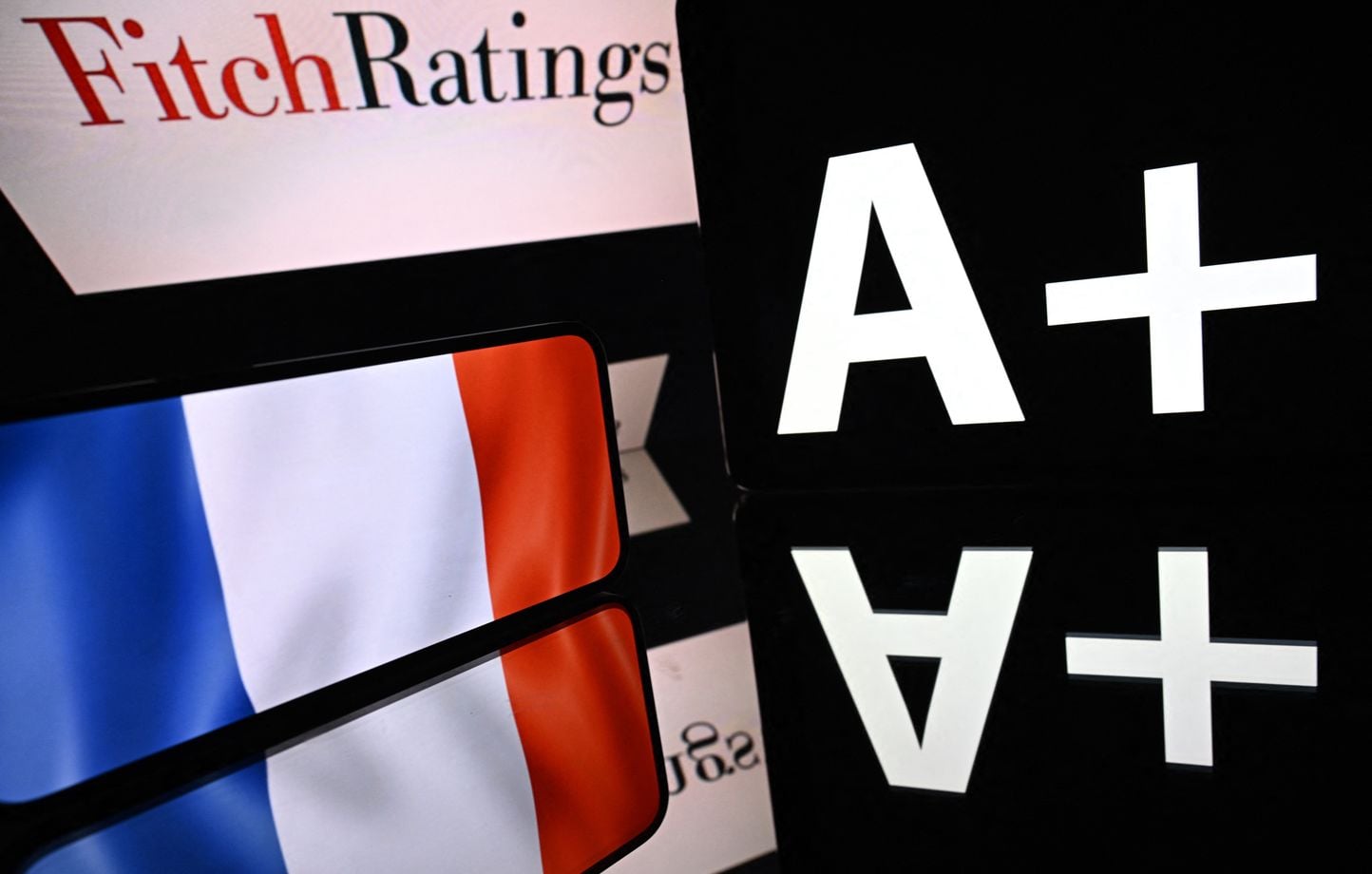 Fitch maintient la note A + de la France malgré un déficit en hausse