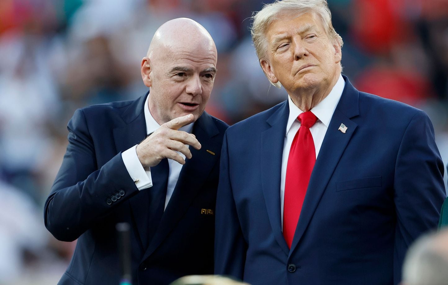 Football : Donald Trump soutient Gianni Infantino, en difficulté à la FIFA