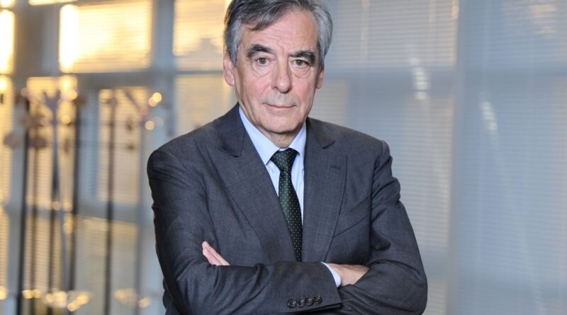François Fillon suspendu de la Légion d'honneur pour dix ans