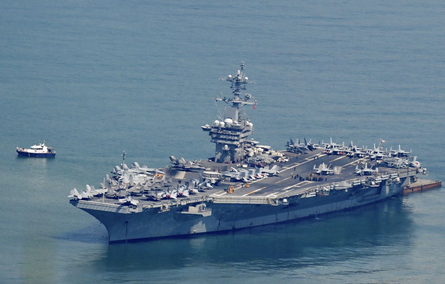 Guerre au Moyen-Orient : Informations sur le porte-avions USS George Washington dans le Golfe