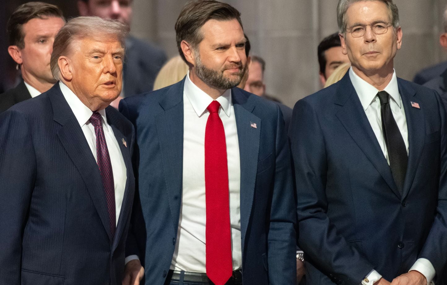 Guerre au Moyen-Orient : l’administration Trump menace encore l’Iran de chute du régime