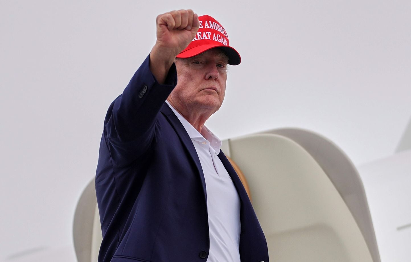 Guerre au Moyen-Orient : Trump interrompt le dialogue avec Téhéran, Emirats arabes unis visés