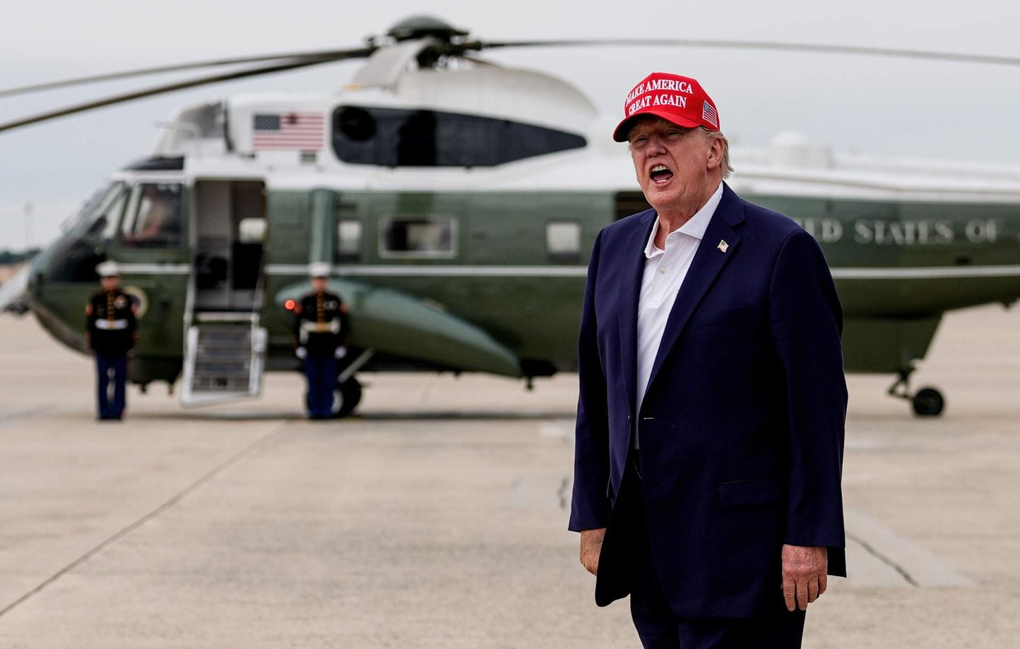 Guerre au Moyen-Orient : Trump menace d'attaquer Oman, « On va leur bombarder la gueule »