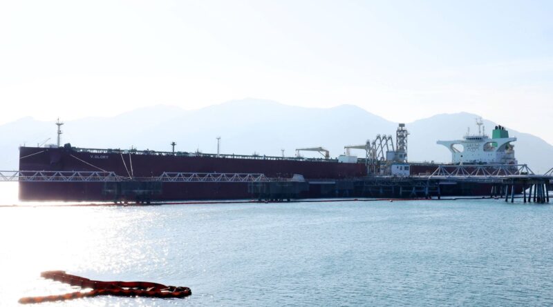 Guerre au Moyen-Orient : Un pétrolier incendié près de l'Arabie saoudite