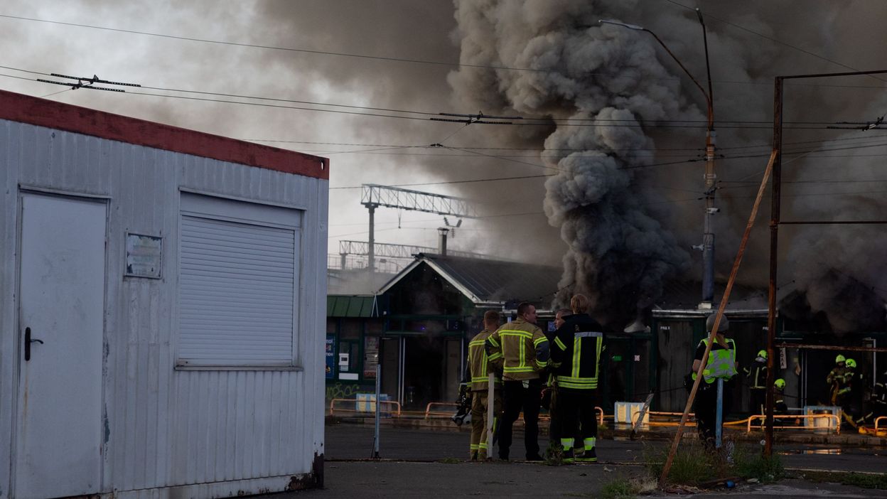 Guerre en Ukraine : au moins 19 morts et 131 blessés dans une frappe russe à Kryvyï Rig