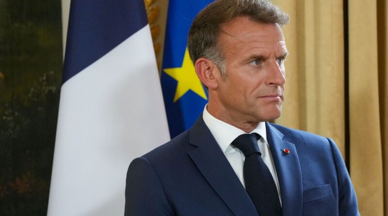 Guerre en Ukraine : Macron en Suède face à la menace russe croissante.