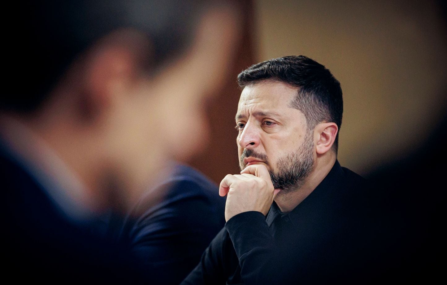 Guerre en Ukraine : Zelensky avertit des élections pouvant engendrer un « tsunami »